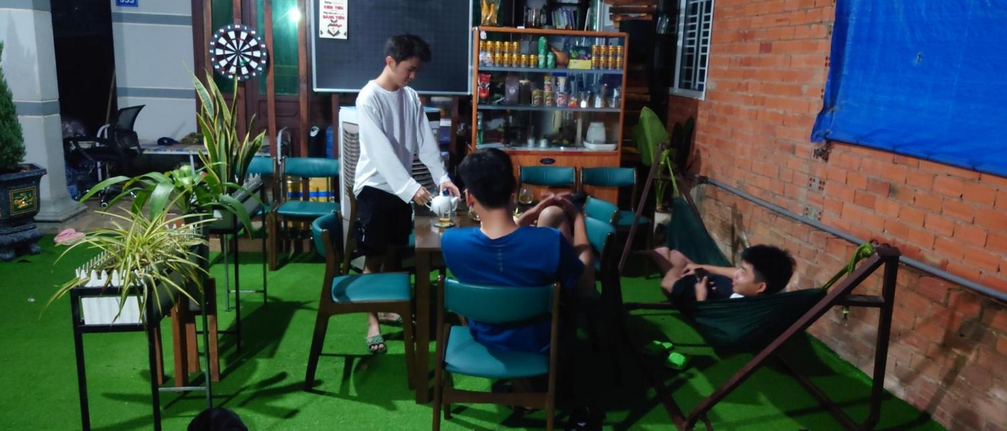 Ferienwohnung Goodlad - Adam'S Coffee Truong Mit Exterior foto